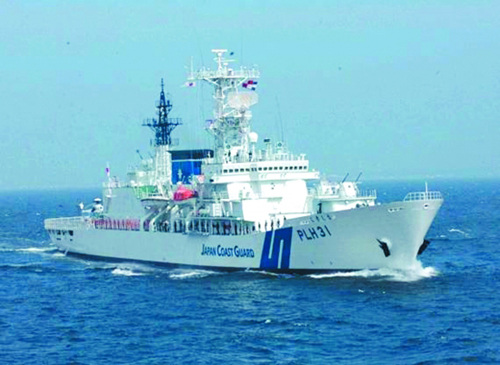 資料圖:參加演習的日本海上保安廳最大巡邏船“敷島”號 資料圖:參加演習的日本海上保安廳最大巡邏船“敷島”號