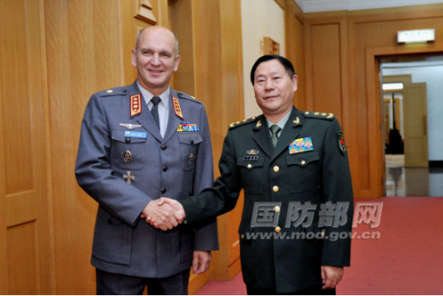 �ݽ���(gu��)�c���m��(gu��)��������(w��)�ؕ�(sh��)�e�Е�(hu��)Մ