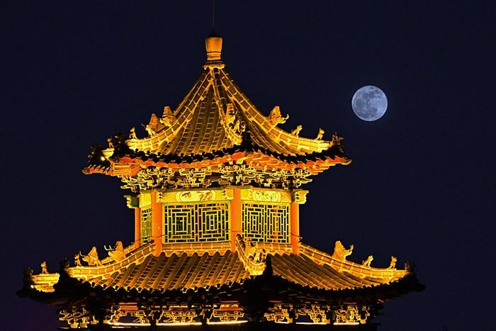 2025年度“最小滿月”亮相天宇