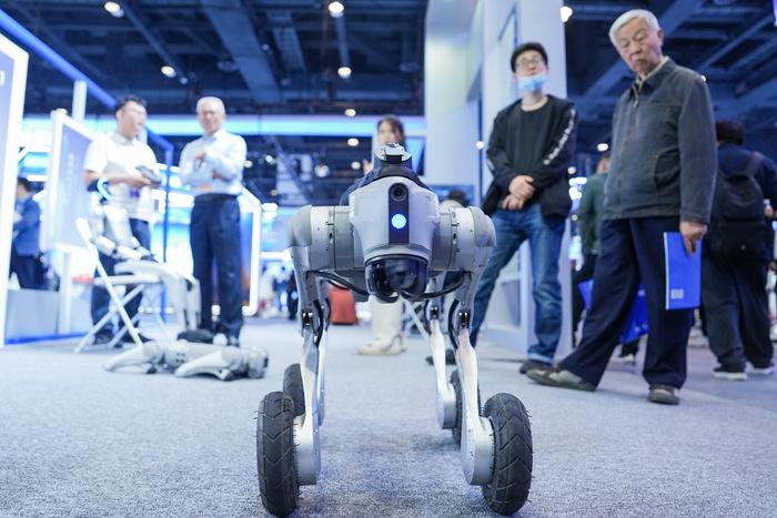 第二十七屆中國(guó)北京國(guó)際科技產(chǎn)業(yè)博覽會(huì)開(kāi)幕