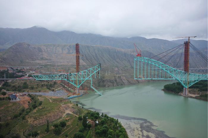 尖扎黃河特大橋鋼絞線斷裂