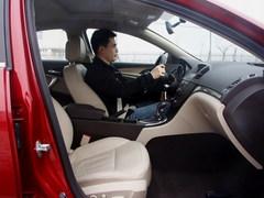 馬自達(dá)6睿翼PK新君威