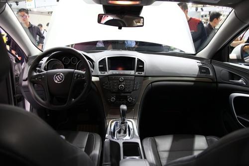 ֲ���\�ӻ������\��ͨ�Äe���¾���2.0T