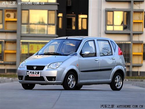 汽車(chē)之家 哈飛汽車(chē) 路寶 節(jié)油π 1.1自動(dòng)標(biāo)準(zhǔn)型