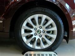 汽車(chē)之家 上海大眾斯柯達(dá) 昊銳 09款 1.8tsi at尊雅版
