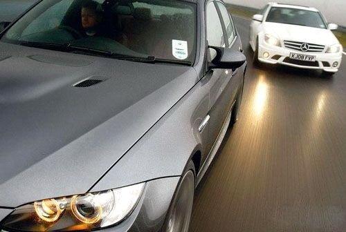 不輸超跑的性能 寶馬M3對比奔馳C63AMG 汽車之家 不輸超跑的性能 寶馬M3對比奔馳C63AMG 汽車之家