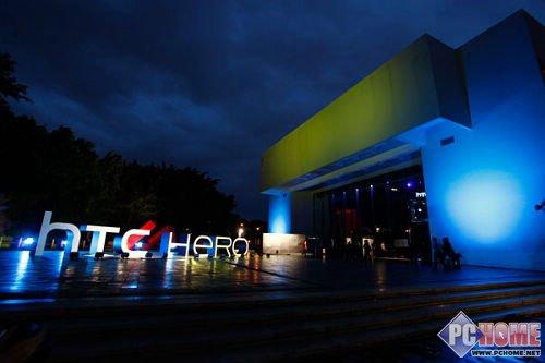 屬于未來的手機(jī) HTC Hero深度評測