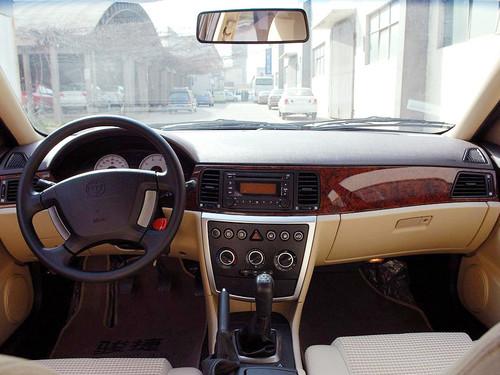 ��Ͳ���10�f(w��n)Ԫ����(gu��)��(n��i)���̓r(ji��)������܇(ch��)�P(p��n)�c(di��n)