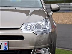 ��܇֮�� �M(j��n)��ѩ�F�� �M(j��n)��ѩ�F��c5 2.0 ���A��