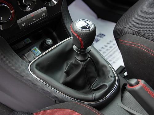 ��(qi��ng)��߀��(j��ng)��(j��)��1.6L�����b�����l(f��)��(d��ng)�C(j��)܇��