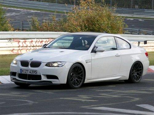 GT4��·�������ƌ��RM3��܇��ՙ���ع� ��܇֮��