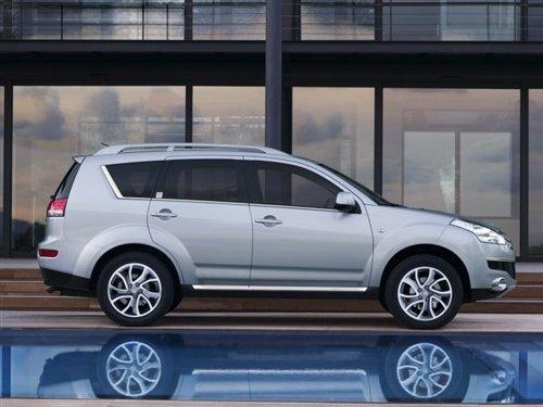 4007߀��C-Crosser�����������a(ch��n)SUV܇�� ��܇֮��