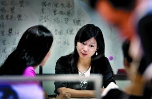 千萬(wàn)富豪相親派對(duì)吸引1500多名女性報(bào)名(組圖)