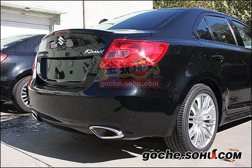 明年上市 鈴木Kizashi國內(nèi)諜照曝光 汽車之家 明年上市 鈴木Kizashi國內(nèi)諜照曝光 汽車之家