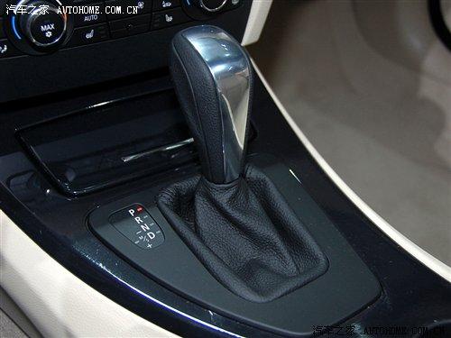 ����Ӳ픳�����T�������Č��R320i���� ��܇֮��