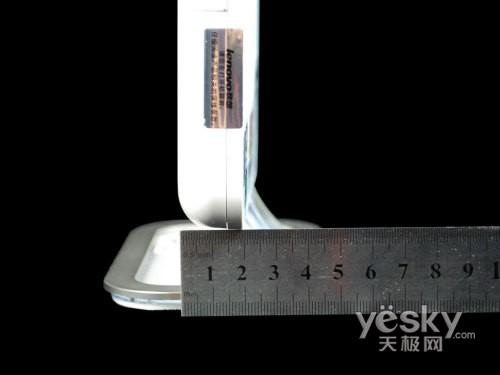 (li��n)��������С�w�ePC��IdeaCentre Q110�u�y