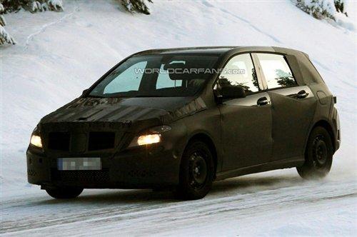 2011��l(f��)�� ��һ�����YB��(j��)ѩ��·ԇ�ع� ��܇(ch��)֮��