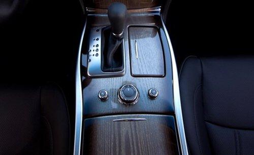 操控高手 海外試駕2011款英菲尼迪M系列 汽車之家 操控高手 海外試駕2011款英菲尼迪M系列 汽車之家