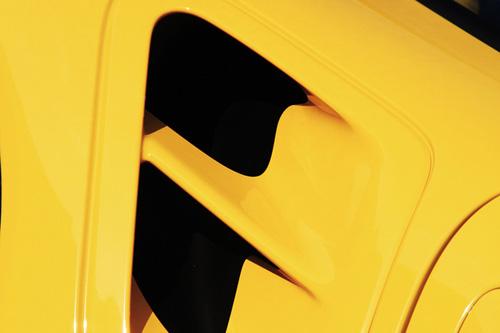 �ٶ�ˇ�g(sh��) ����ԇ�{�¿�r��911 Turbo