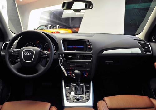 ����10�µǈ�(ch��ng) �M(j��n)��/���a(ch��n)�W��Q5܇����Ϣ