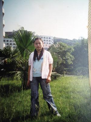 稱非北大清華碩士不嫁女子身世曝光(組圖)