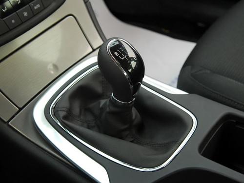 ����õ�Ұ�R��2.0L���u݆����܇��