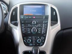 �\(y��n)��(d��ng)�x�l �e��Ӣ�ʌ�(du��)�ȸ��ظ���˹�Ɏ�