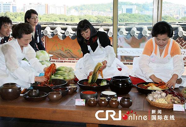 2009��10��9�����n����һ���˽���͵��L���ձ���������Fɽ�Ү�(d��ng)���������נ����n�����y(t��ng)�ʳ�о���һ�����ݲˡ�