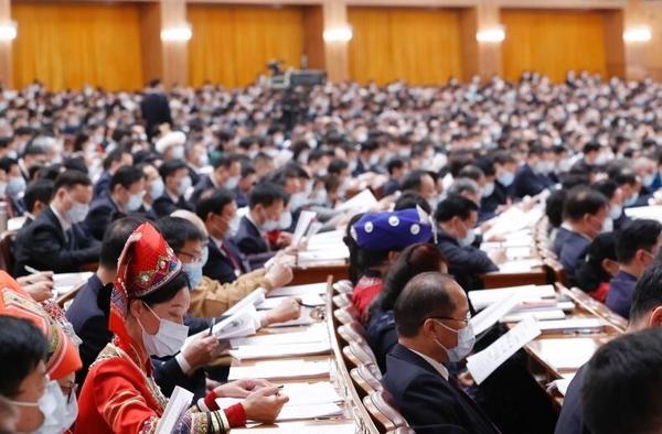 最高法報(bào)告談司法判決：決不向耍橫霸道者讓步，決不遷就縱容惡習(xí)陋俗