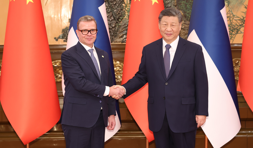 習(xí)近平會(huì)見(jiàn)芬蘭總理奧爾波