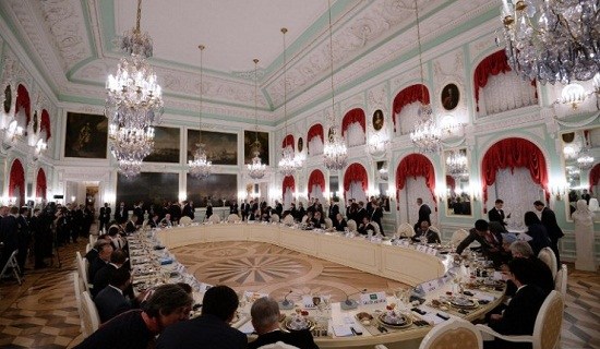 G20峰會(huì)晚宴商討敘問題奧巴馬姍姍來遲(圖)