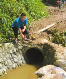 四川暴雨3名勇士清理排洪涵洞2人被水沖走遇難