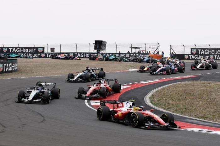 2026年F1中國大獎賽正賽落幕 安東內(nèi)利奪冠